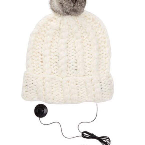 Rebecca Minkoff cable knit pom pom beanie - Picture 4 of 5